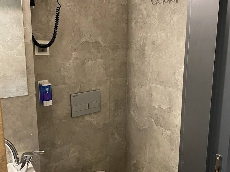 اتاق استاندارد یک نفره, M Oda Otel