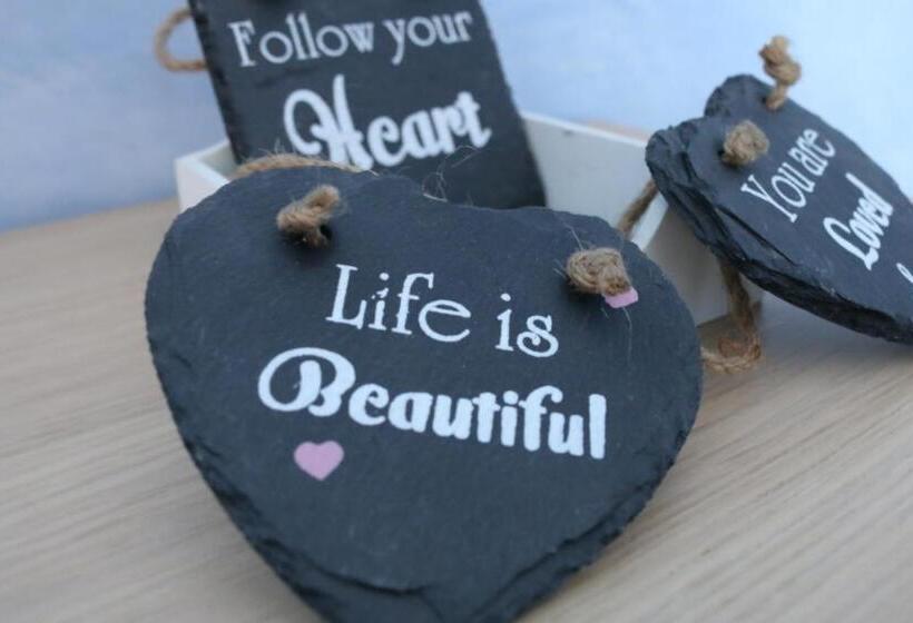 غرفة قياسية مطلّة علي الحديقة, Le Moulin De Montségur