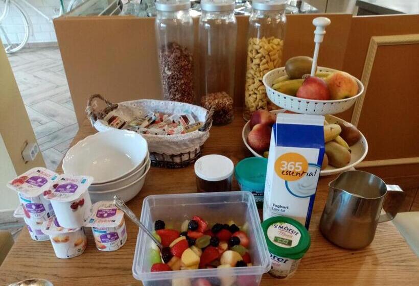 豪华房间, Logies Mario