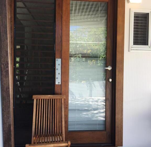 스탠다드 방갈로, Eumundi Guesthouse And B&b