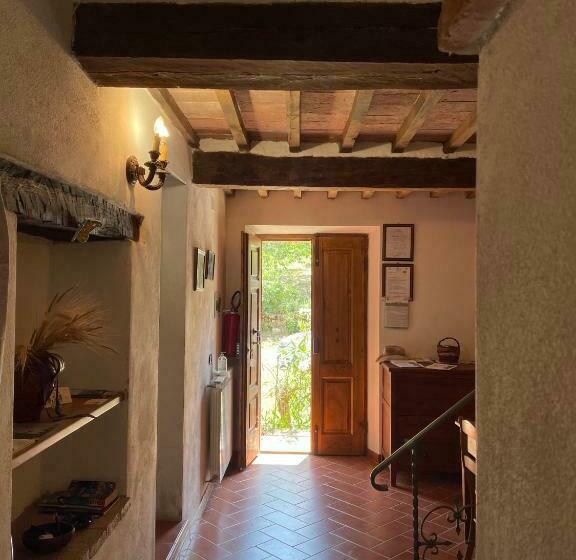 חדר סטנדרט, Agriturismo Podere Chiassaie