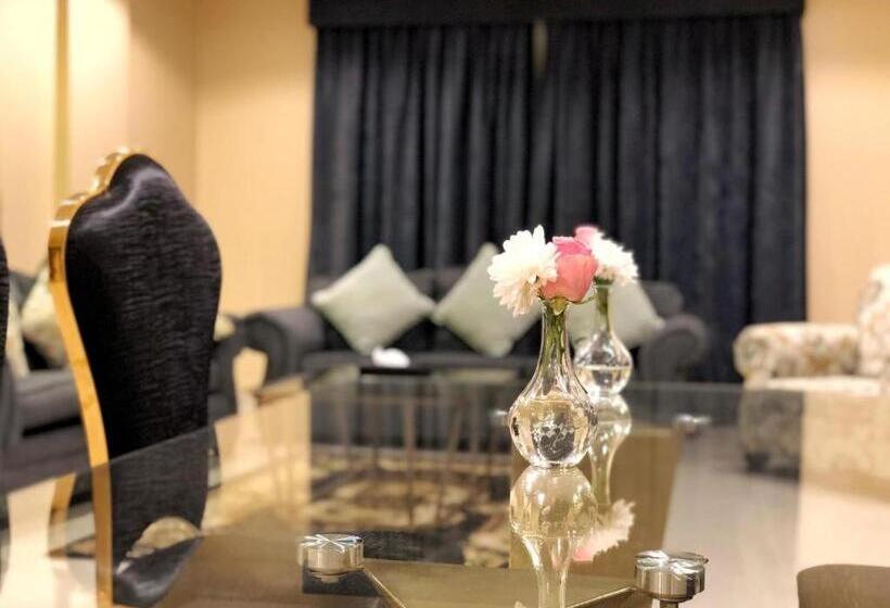 Люкс 3 Спальни, Mafaza Qassim Hotel مفازا القصيم