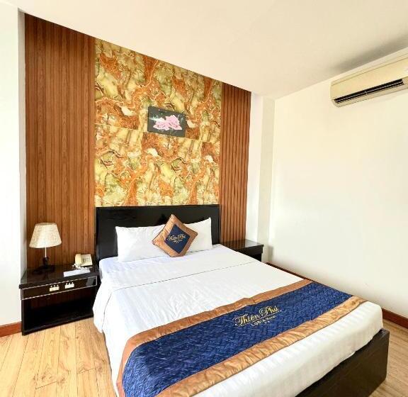 اتاق لوکس, Thien Phu Logia