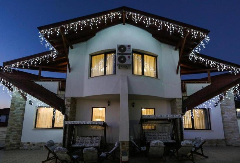 别墅: 1间卧室带游泳池, вила слънчев рай