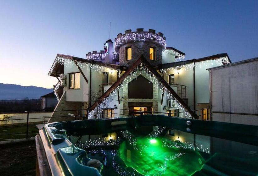 别墅: 1间卧室带游泳池, вила слънчев рай