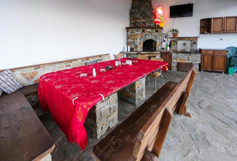 别墅: 1间卧室带游泳池, вила слънчев рай