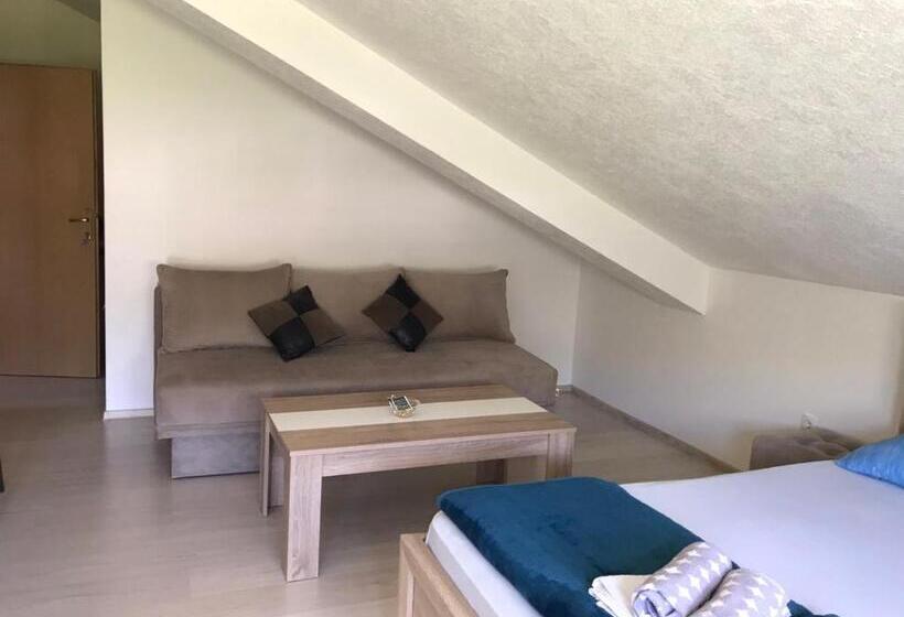 اتاق استاندارد سه نفره, Apartmani Dino Blagaj