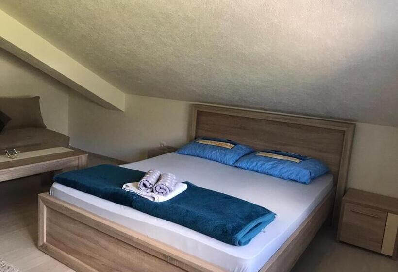 اتاق استاندارد سه نفره, Apartmani Dino Blagaj