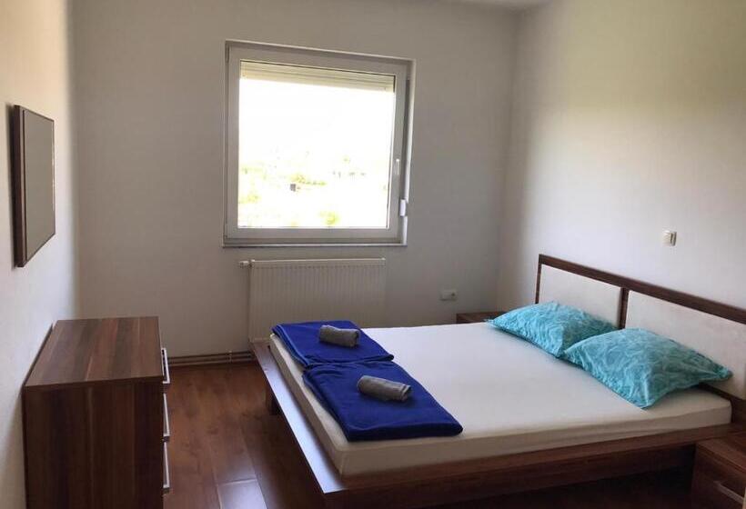 침실 3개 아파트, Apartmani Dino Blagaj