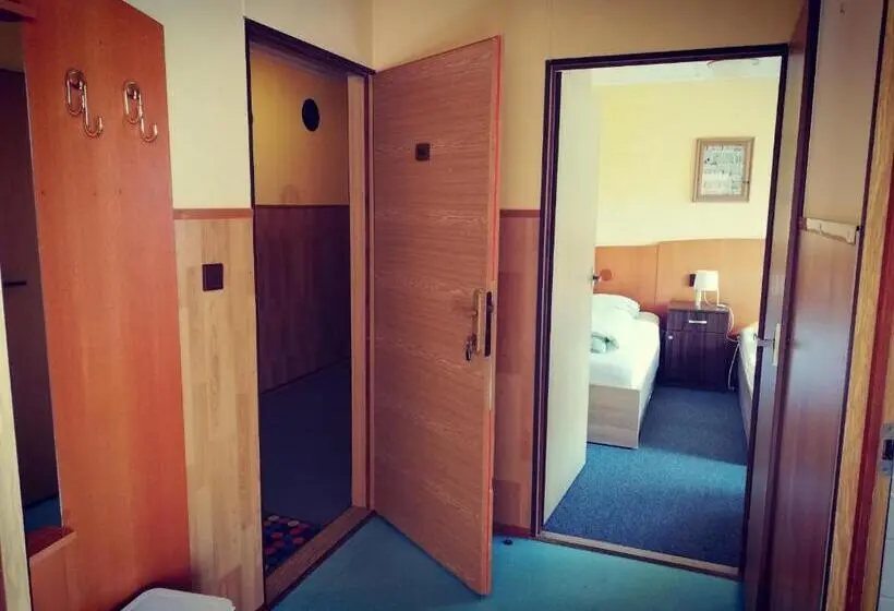 スタンダード４人部屋, Penzion Poslední Míle