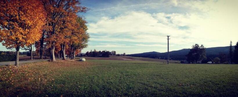 بنجلو قياسى 3 غرف نوم, Penzion Poslední Míle