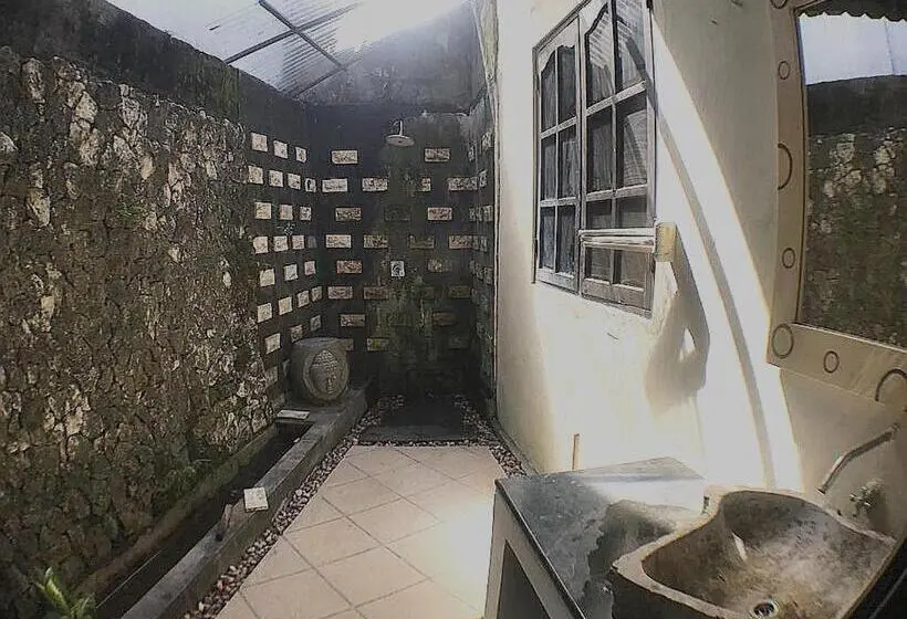 デラックストリプルルーム, Puri Canggu Rooms Ll