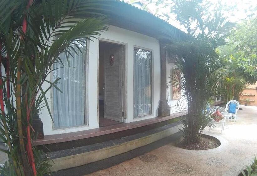 חדר סטנדרט נוף לבריכה, Puri Canggu Rooms Ll