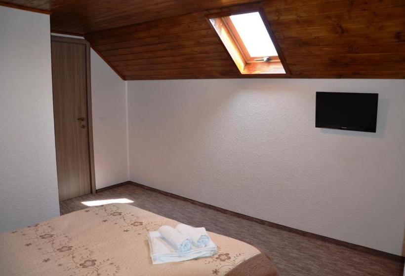 דירה בת חדר שינה 1 עם מרפסת, Pensiunea Panoramic