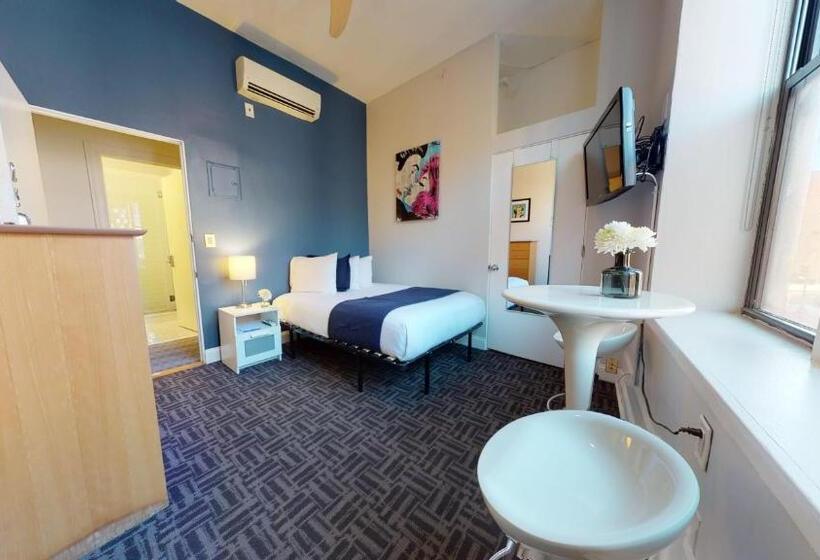 스탠다드 스튜디오, Stylish Downtown Studio In The Southend, C.ave #43