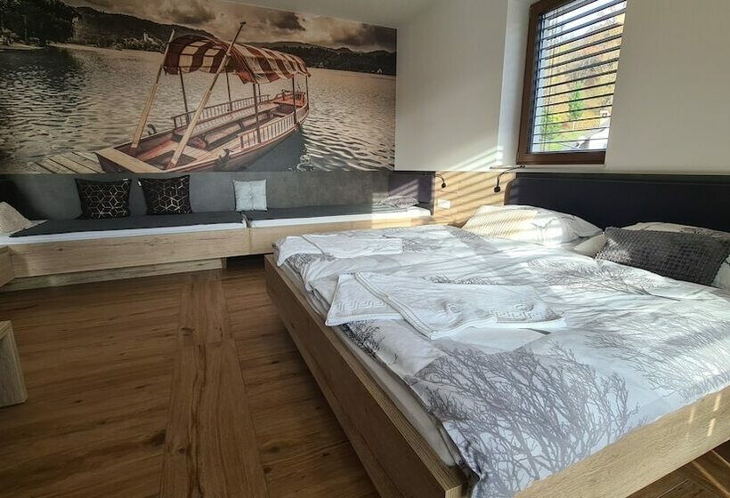 اتاق خانوادگی, Veldes B&b