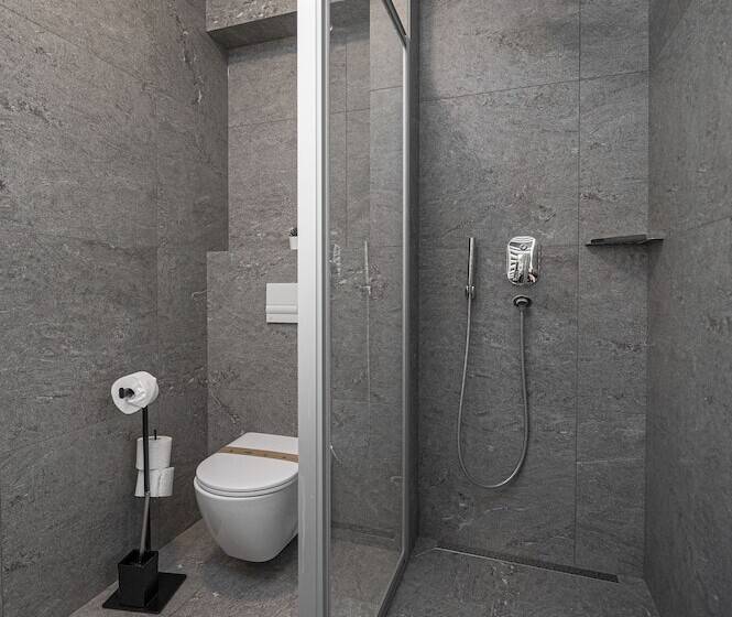 اتاق استاندارد چهار تخته, Veldes B&b