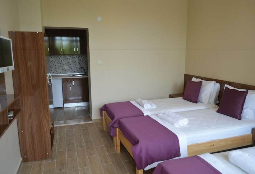 غرفة ديلوكس ثلاثية, Ada Palas Otel