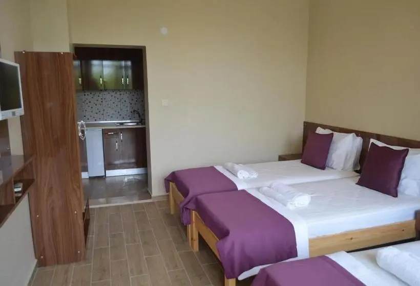 デラックストリプルルーム, Ada Palas Otel