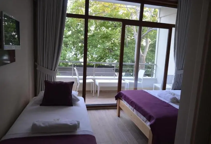 デラックストリプルルーム, Ada Palas Otel