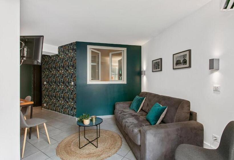 Apartamento Superior 1 Dormitório, Coeur Urbain Apartments  Place De La Comãƒæ’ã‚â©die