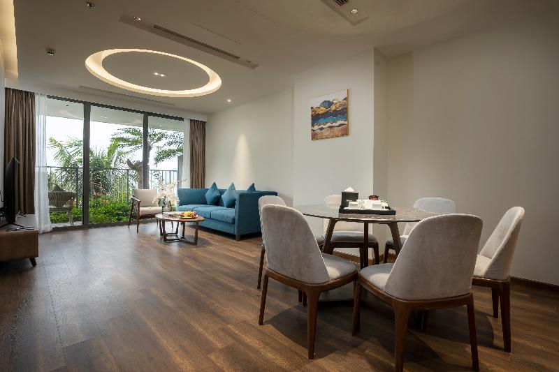 2 Bedroom Premium Apartment, Flamingo Resort Cat Ba