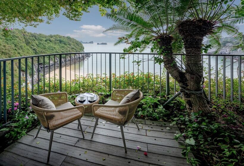 3 Bedroom Premium Apartment, Flamingo Resort Cat Ba