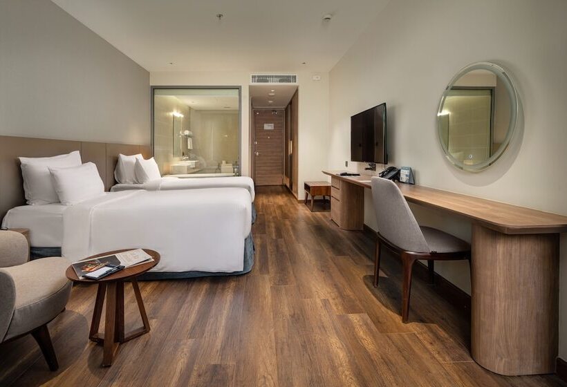 اتاق پرمیوم, Flamingo Resort Cat Ba
