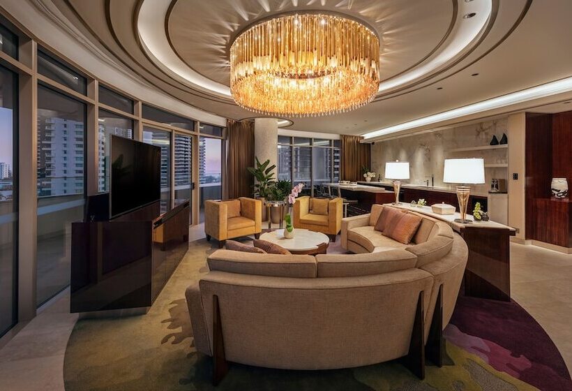 ペントハウス２ベッドルームアパート, The Darling At The Star Gold Coast