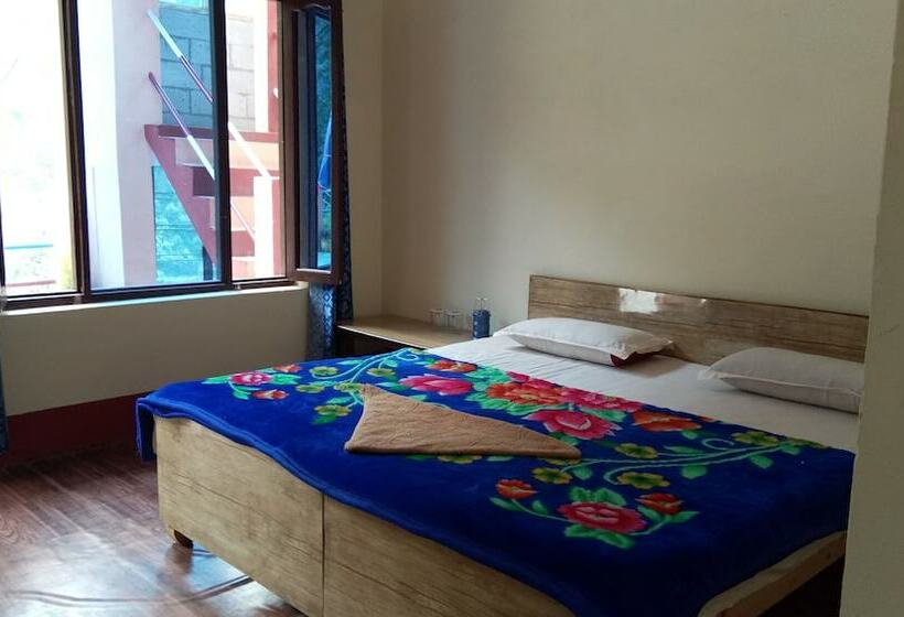 חדר קלאסי מיטה זוגית, The Devdwar Yoga Resort, Uttarkashi