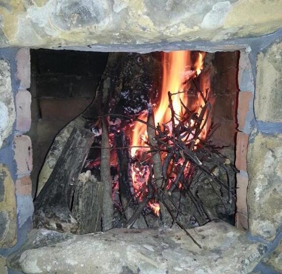 خانه 2 خوابه, Uysallar Koy Evi