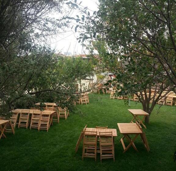 خانه 1 خوابه, Uysallar Koy Evi