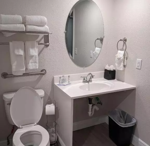 身障者適用キングサイズベッドルーム, Inn On Destin Harbor, Ascend Hotel Collection