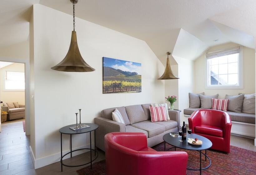 Люкс, Lavender, A Four Sisters Inn