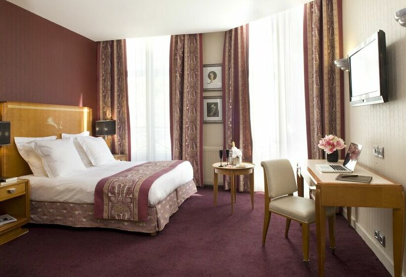 اتاق اجرایی, Les Jardins Du Marais