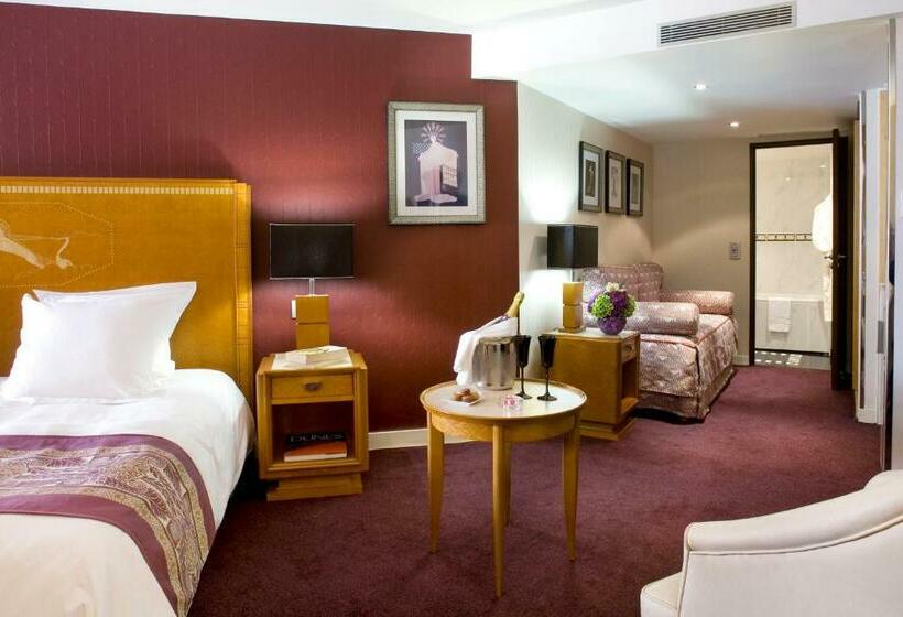 سوییت جونیور, Les Jardins Du Marais