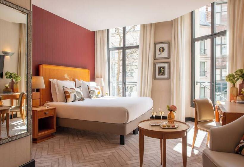 اتاق اجرایی, Les Jardins Du Marais