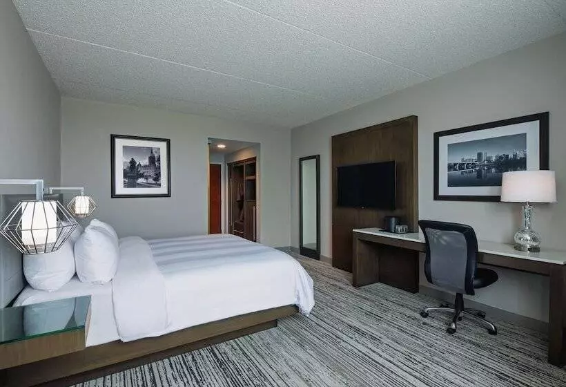 ２ダブルベッドのスタンダードルーム, Marriott Cincinnati North