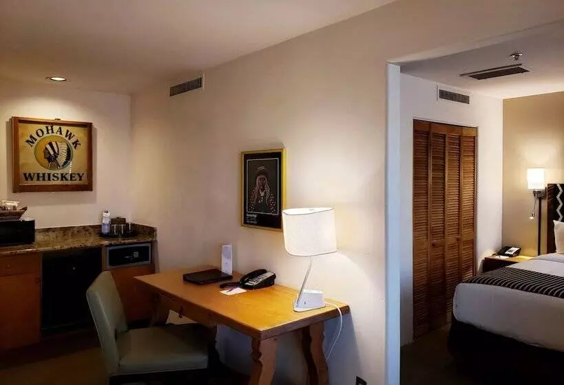 سوییت, Santa Fe