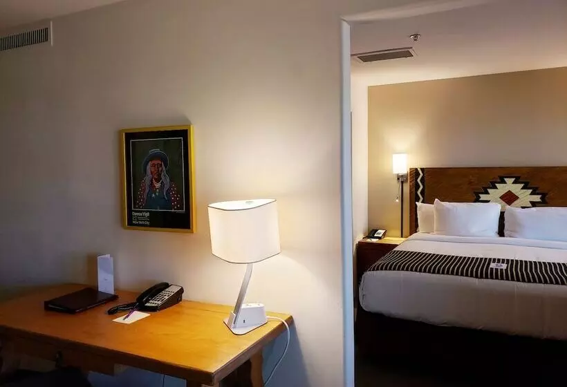 سوییت, Santa Fe