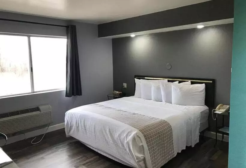 اتاق استاندارد با تخت بزرگ, Valued Stay Madison