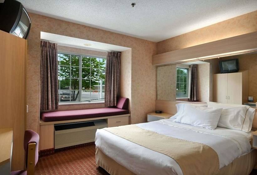 Номер Стандарт Адаптированный для Инвалидов, Microtel Inn & Suites By Wyndham Syracuse Baldwinsville