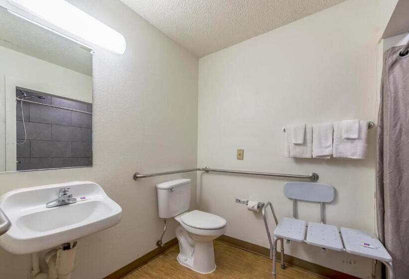 חדר סטנדרט מותאם לאדם עם מוגבלויות, Motel 6 Indianapolis North