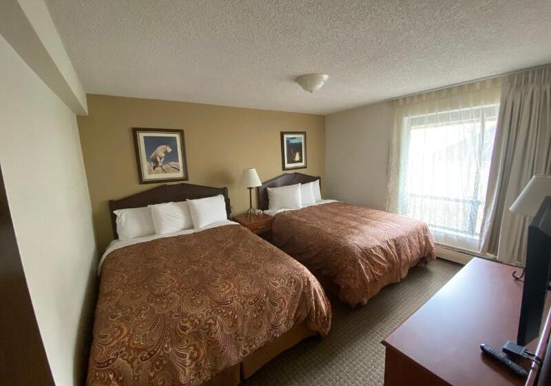 דירת חדר, Snowshoe Motel