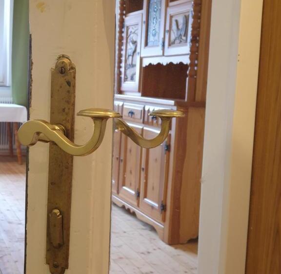 1 Bedroom Apartment with Terrace, Gasthof Grüner Baum