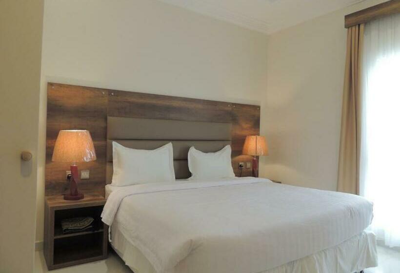 Апартаменты 1 Спальня, Golden Square