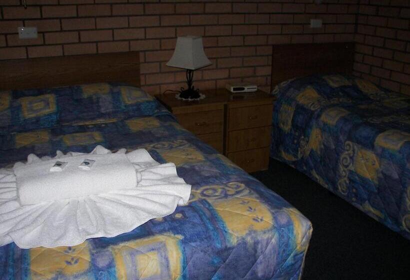 패밀리 룸, Bega Southtown Motor Inn