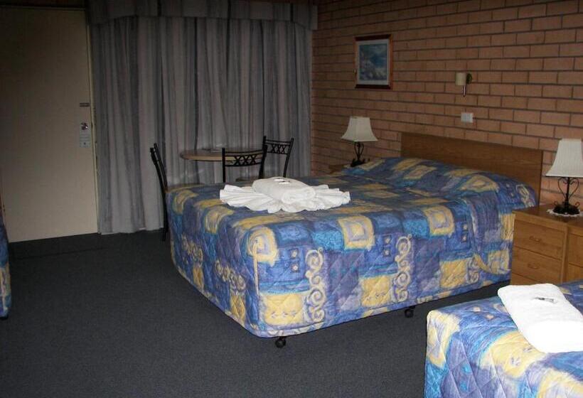 חדר משפחתי, Bega Southtown Motor Inn