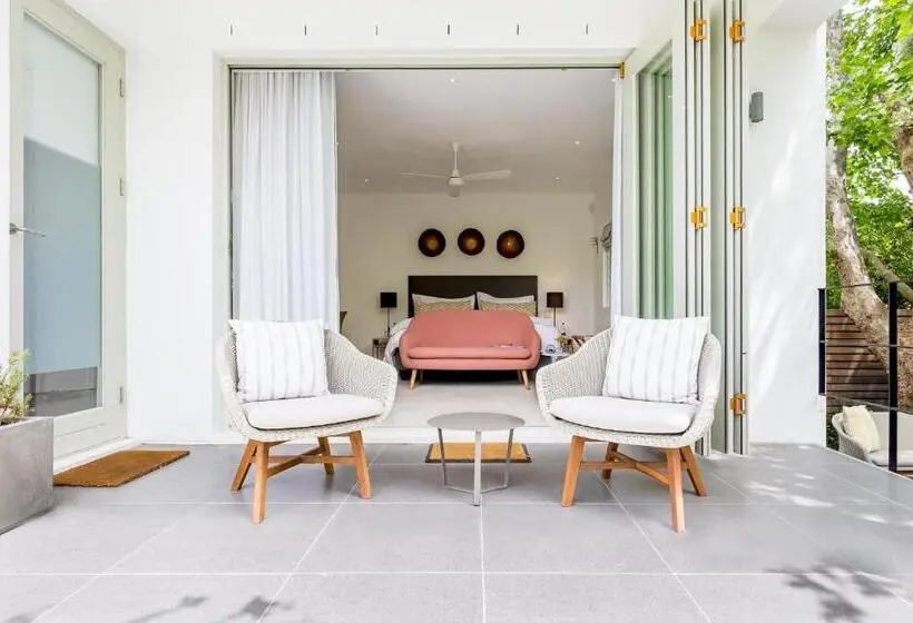 Suite with Terrace, Maison Cabrière   Boutique Suites