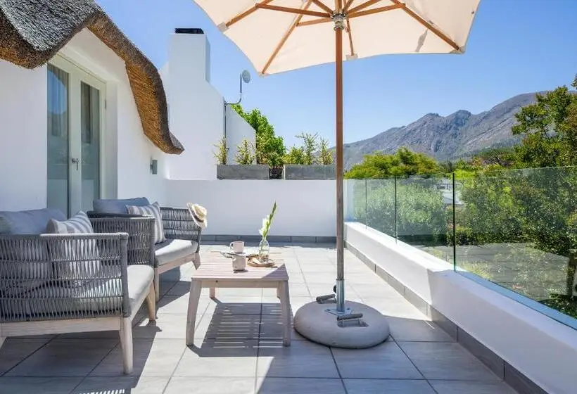 سوئیت با بالکن, Maison Cabrière   Boutique Suites